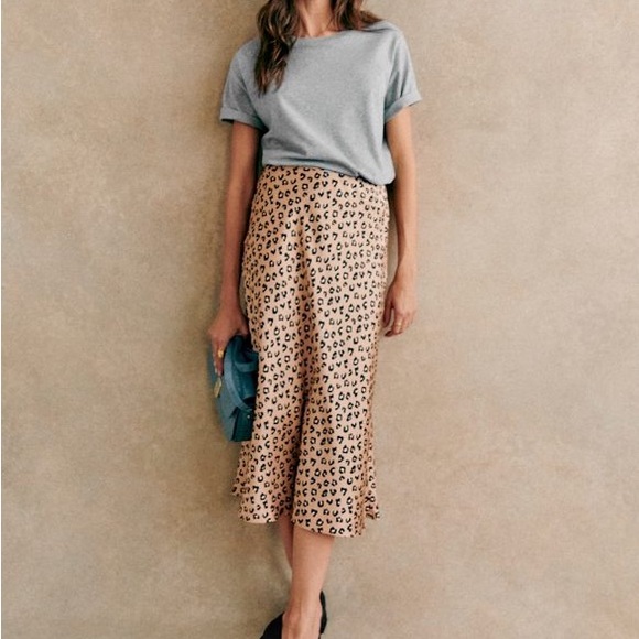 NEW W/O TAGS | SEZANE | skirt | size 38 - Picture 5 of 8